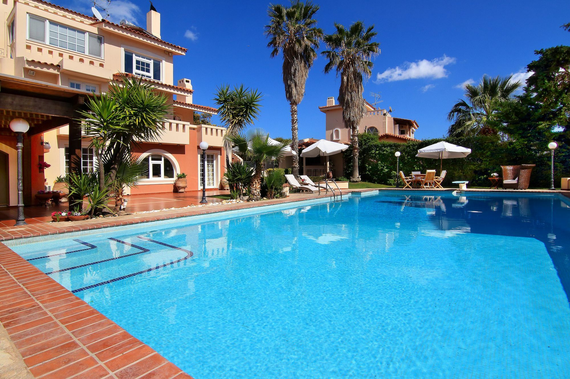 Вилла Oasis Pool House By Ghh Лагонисси Экстерьер фото